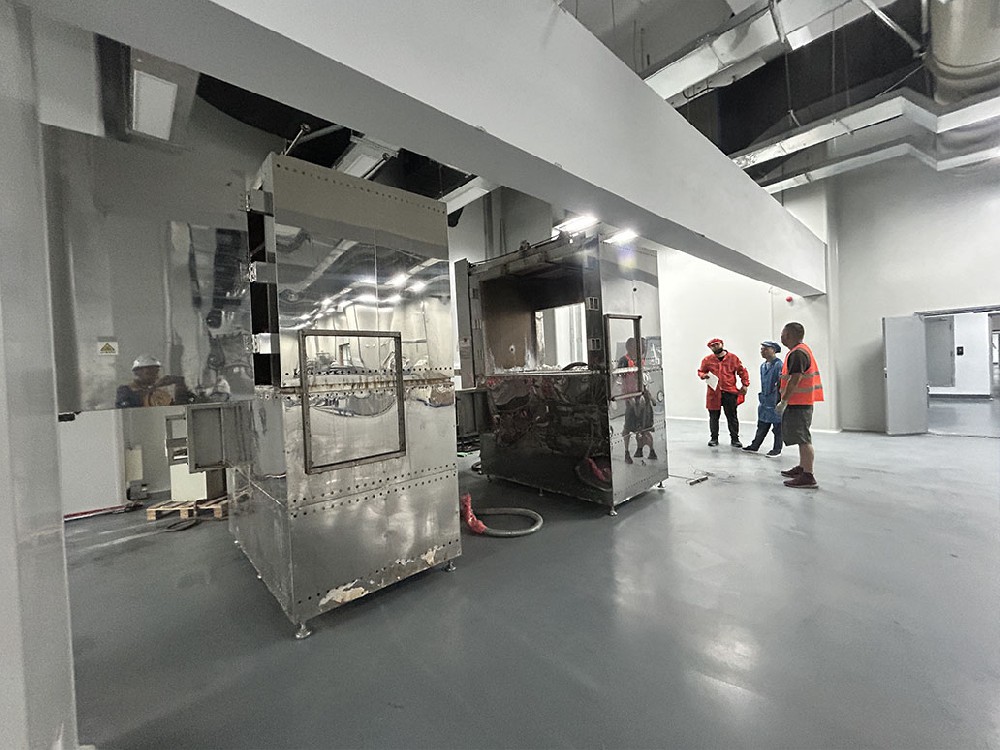 实验室设备搬运