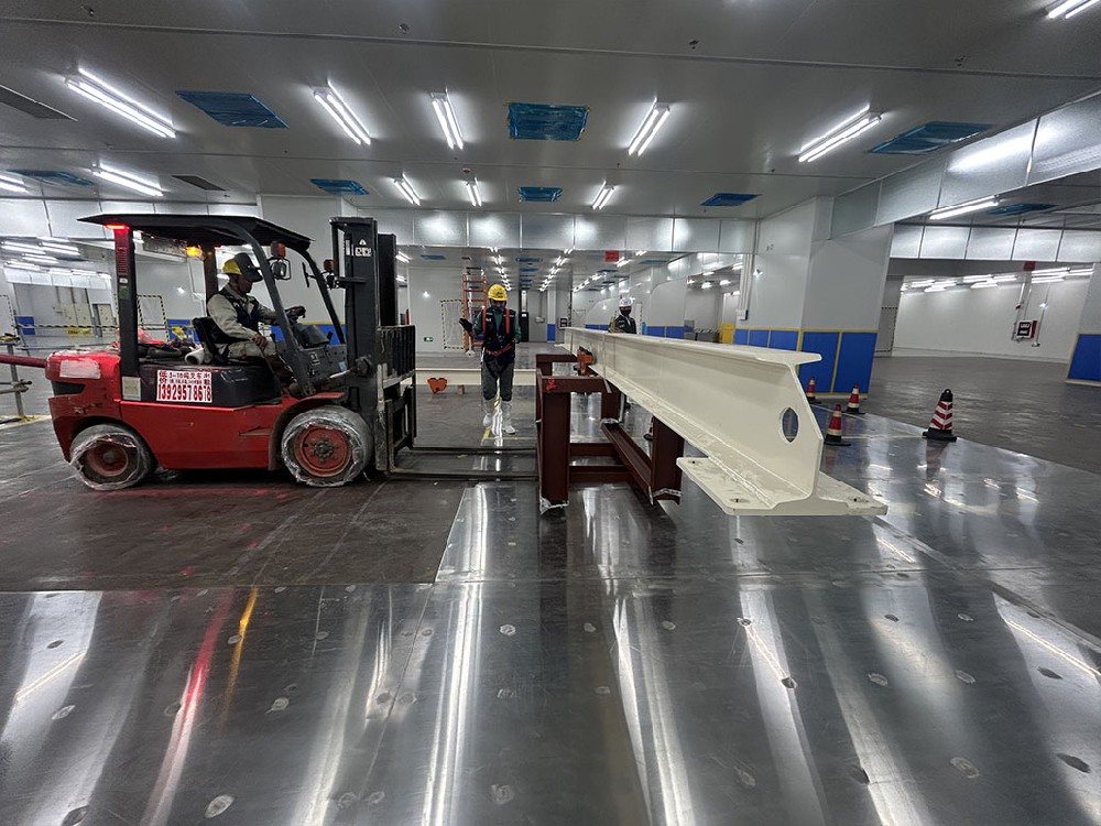 实验室设备搬运