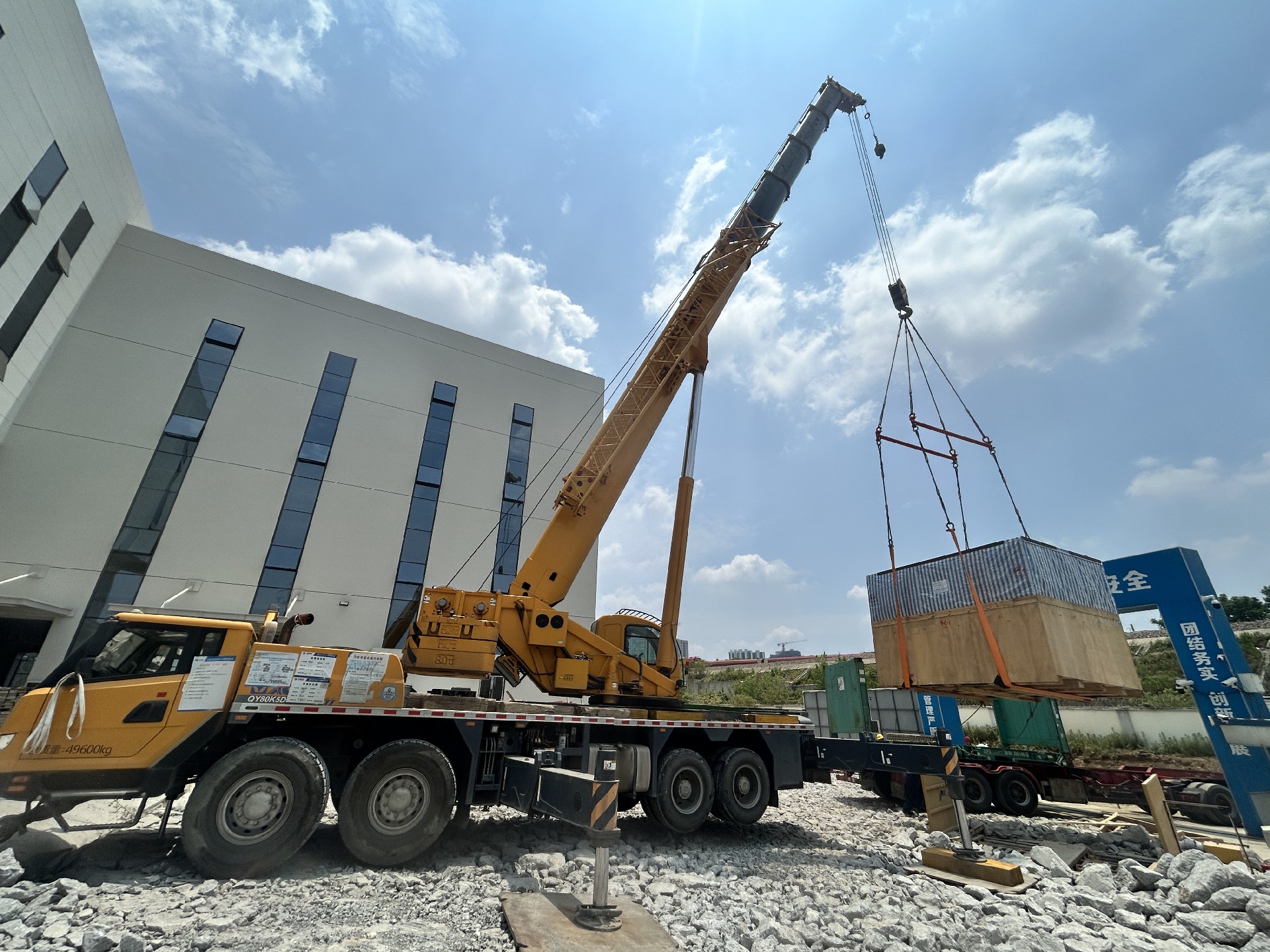 1748395286174651.jpg 00ddc62beb80f07e39dd0ce9a0994b5.jpg